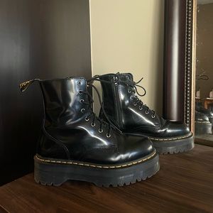Dr. Martens - Smooth Leather Platform Boot
